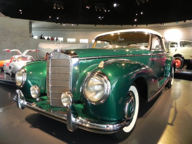 bild20_db_museum_oldtimer.jpg